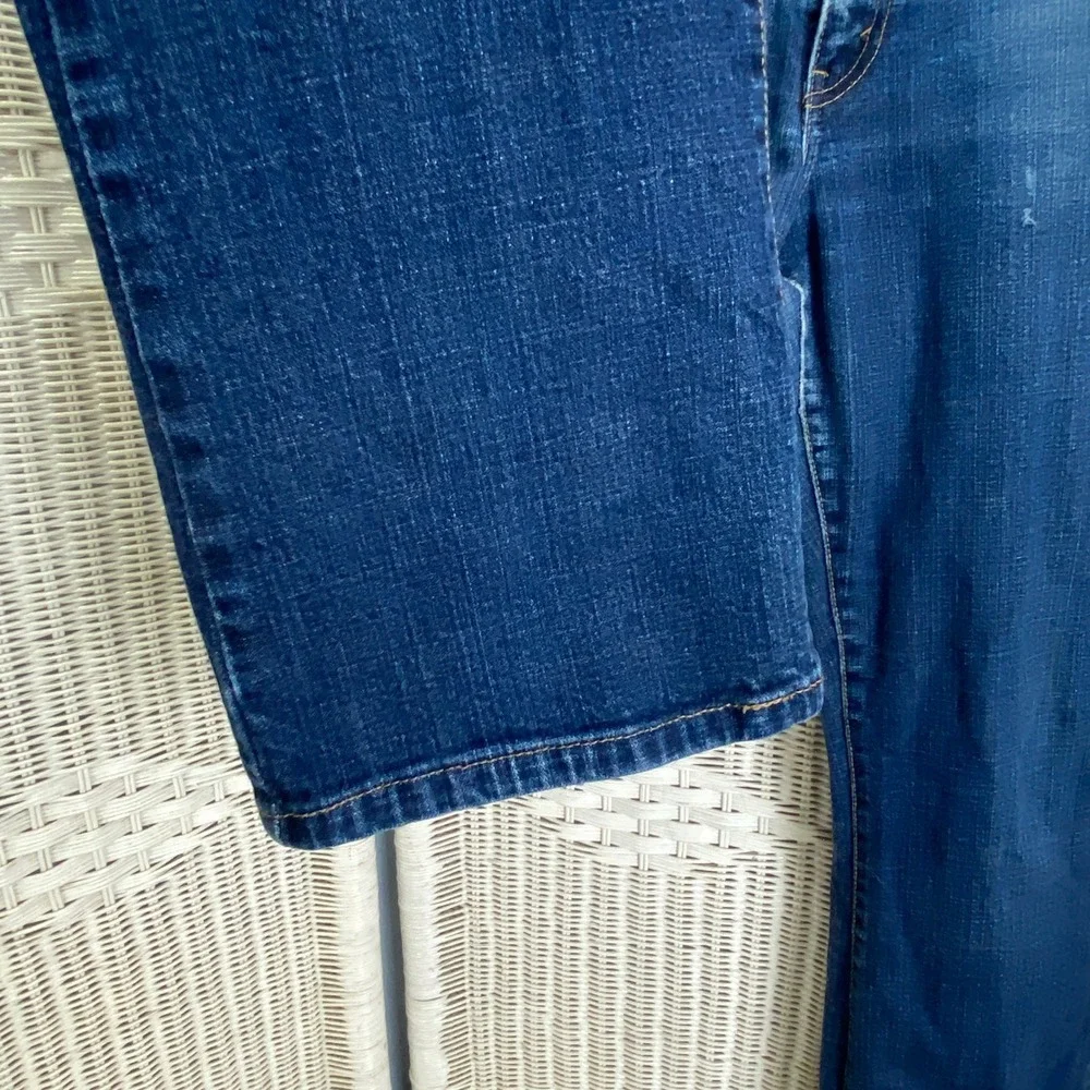Levi's 525 Bootcut Jeans Women's 12M Medium Wash Stretch Denim‎